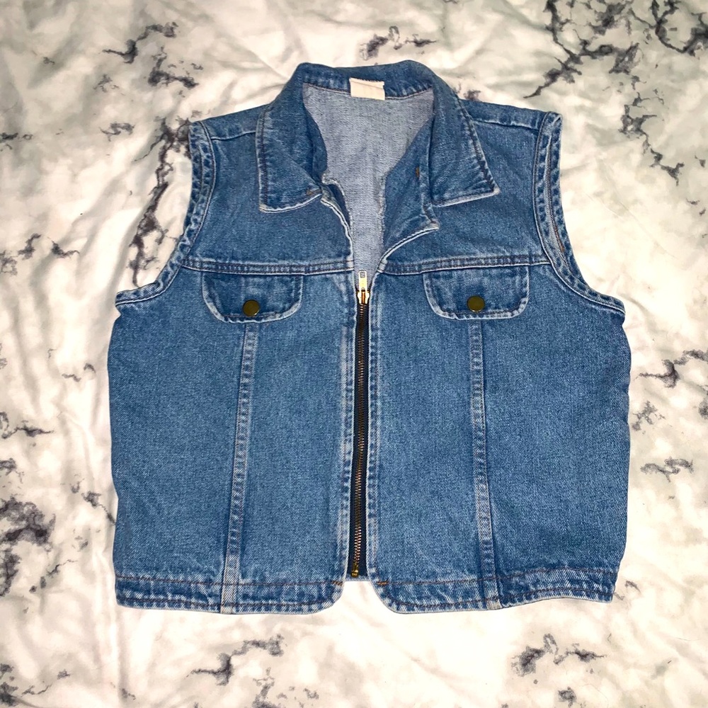 ✨VINTAGE✨ Jean Vest 💖